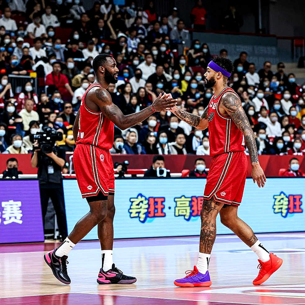 लंदन में खाली रहेंगी दो कुर्सियाँ: बार्सिलोना और बायर्न ने NBA यूरोप की बैठक से बनाई दूरी