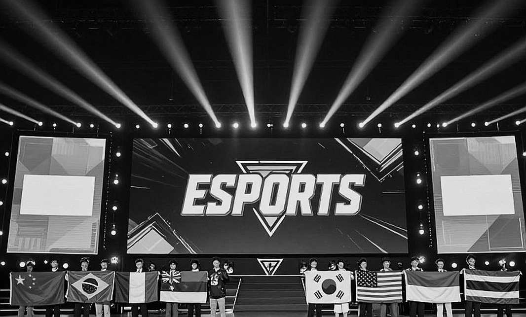 थाओ चांग की 'अब कहाँ हैं' कवरेज: वियतनामी esports मीडिया का खाली सोर्सिंग और टैलेंट बाज़ार का असली गणित